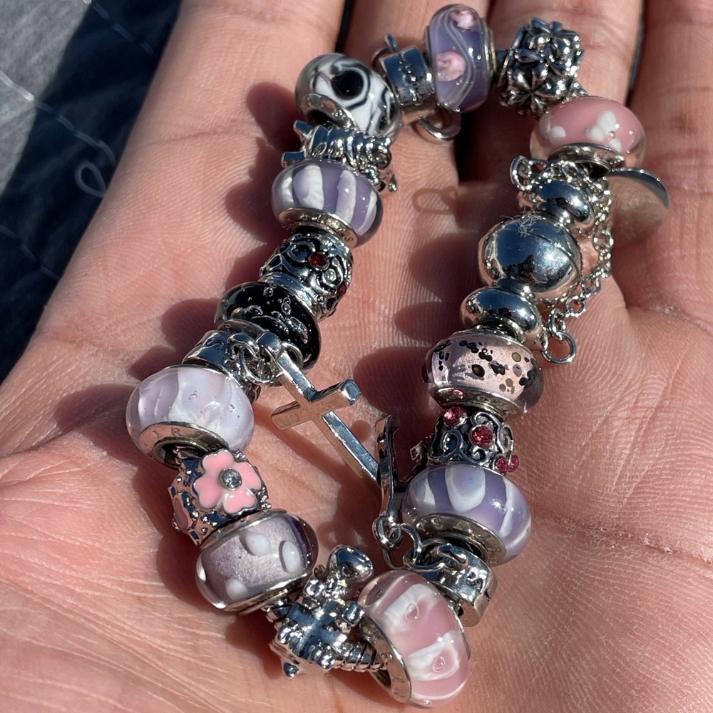 Women’s “Irish” Charm Bracelet